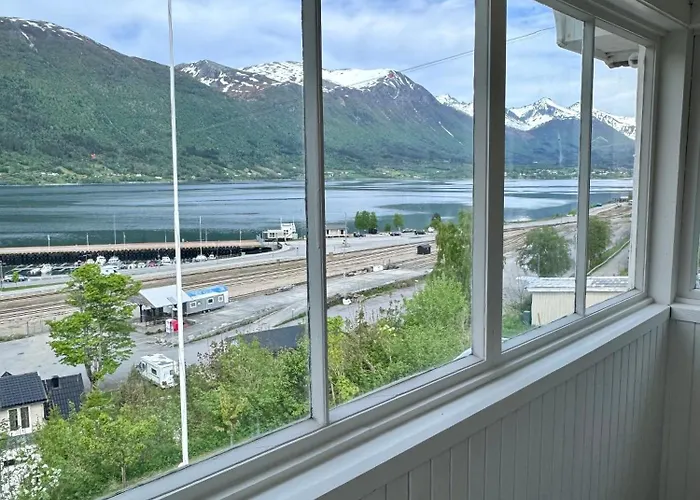 Utsikten Kirketaket Åndalsnes