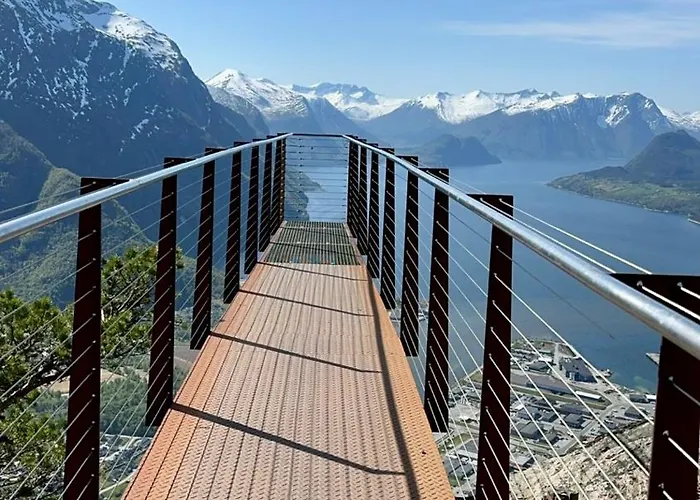 Utsikten Kirketaket Gasthuis